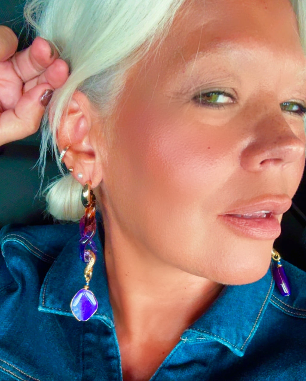 Gold-Plated Agate & Resin Link Earrings