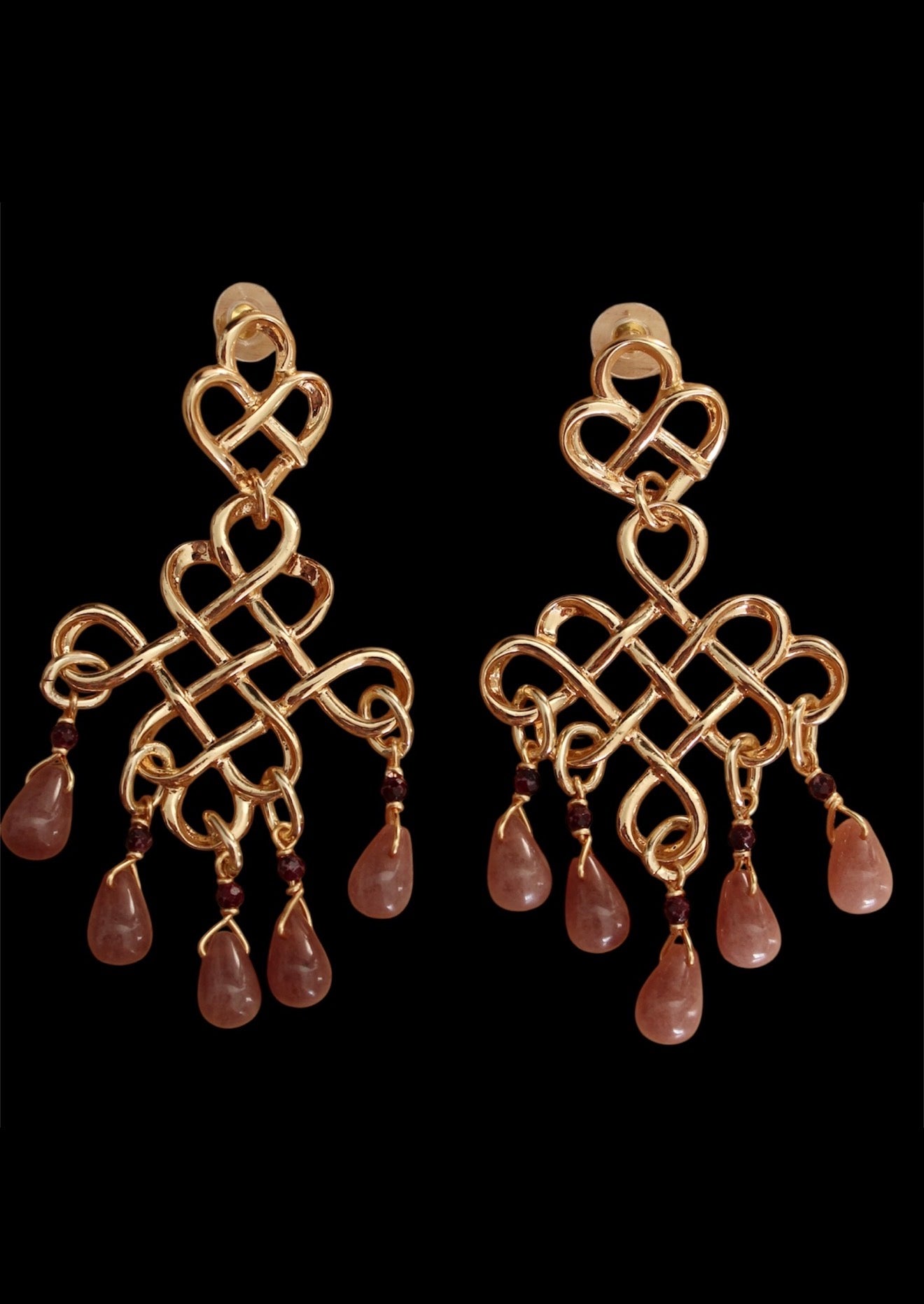 Chandelier Strawberry Quartz Gold-Plated Earrings